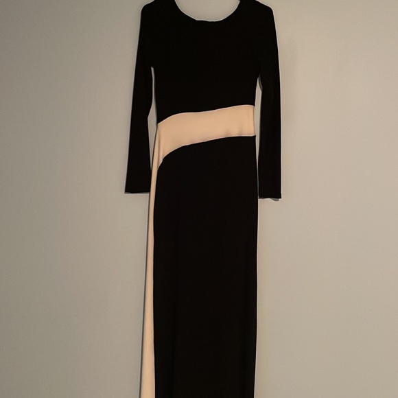 Black evening dress - Picture 8 of 9